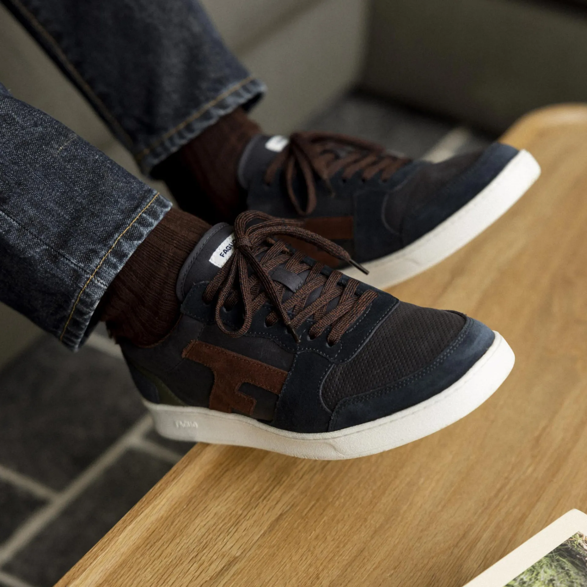 Grandes Pointures*FAGUO Baskets Marine & Marron